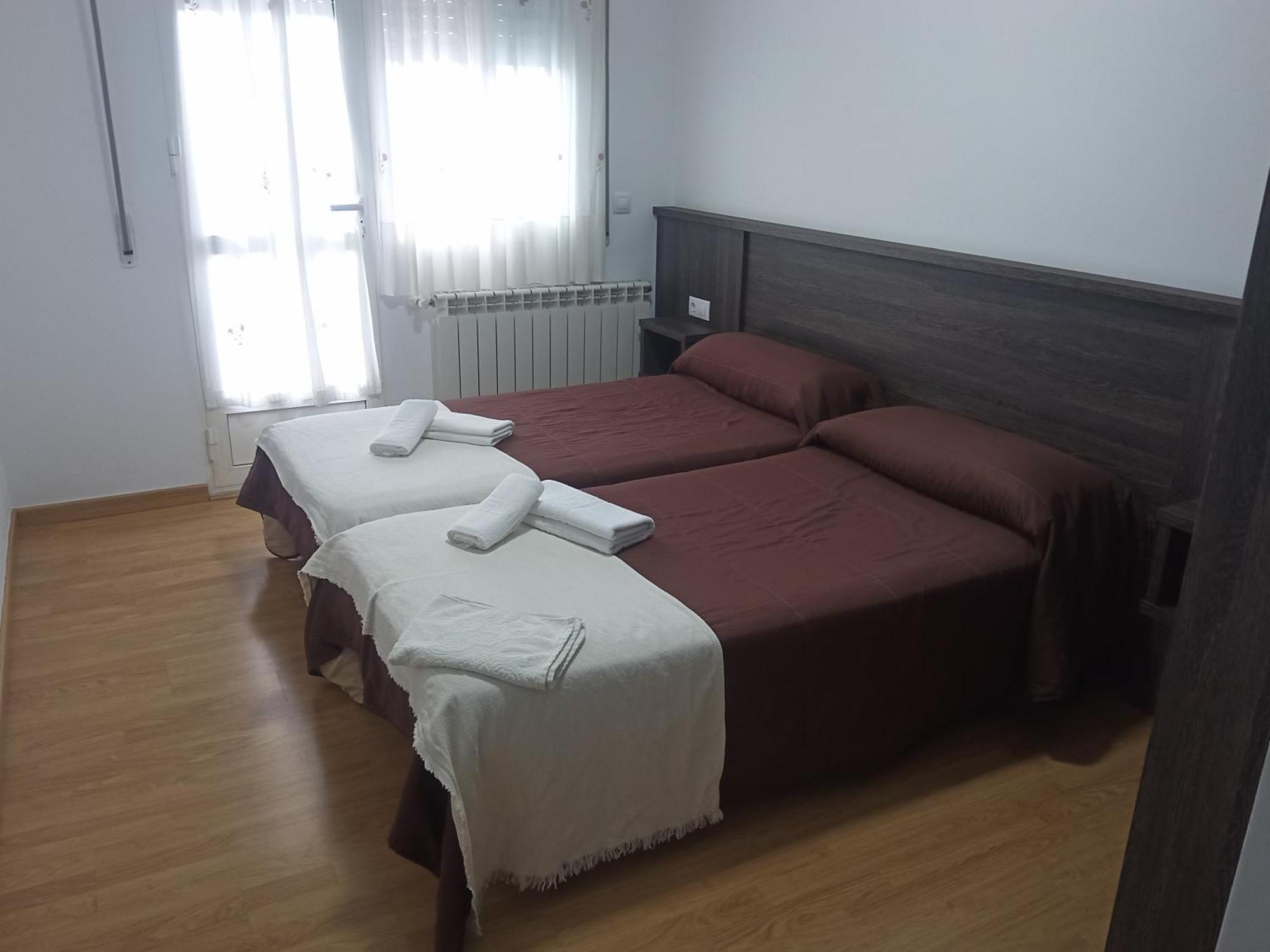 Pension Km66 Palas De Rei Buitenkant foto